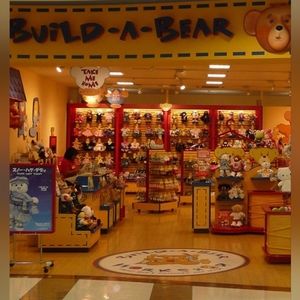 BUILD A BEAR WORKSHOP PLUSH, CLOTHES & ACCESSORIES!!